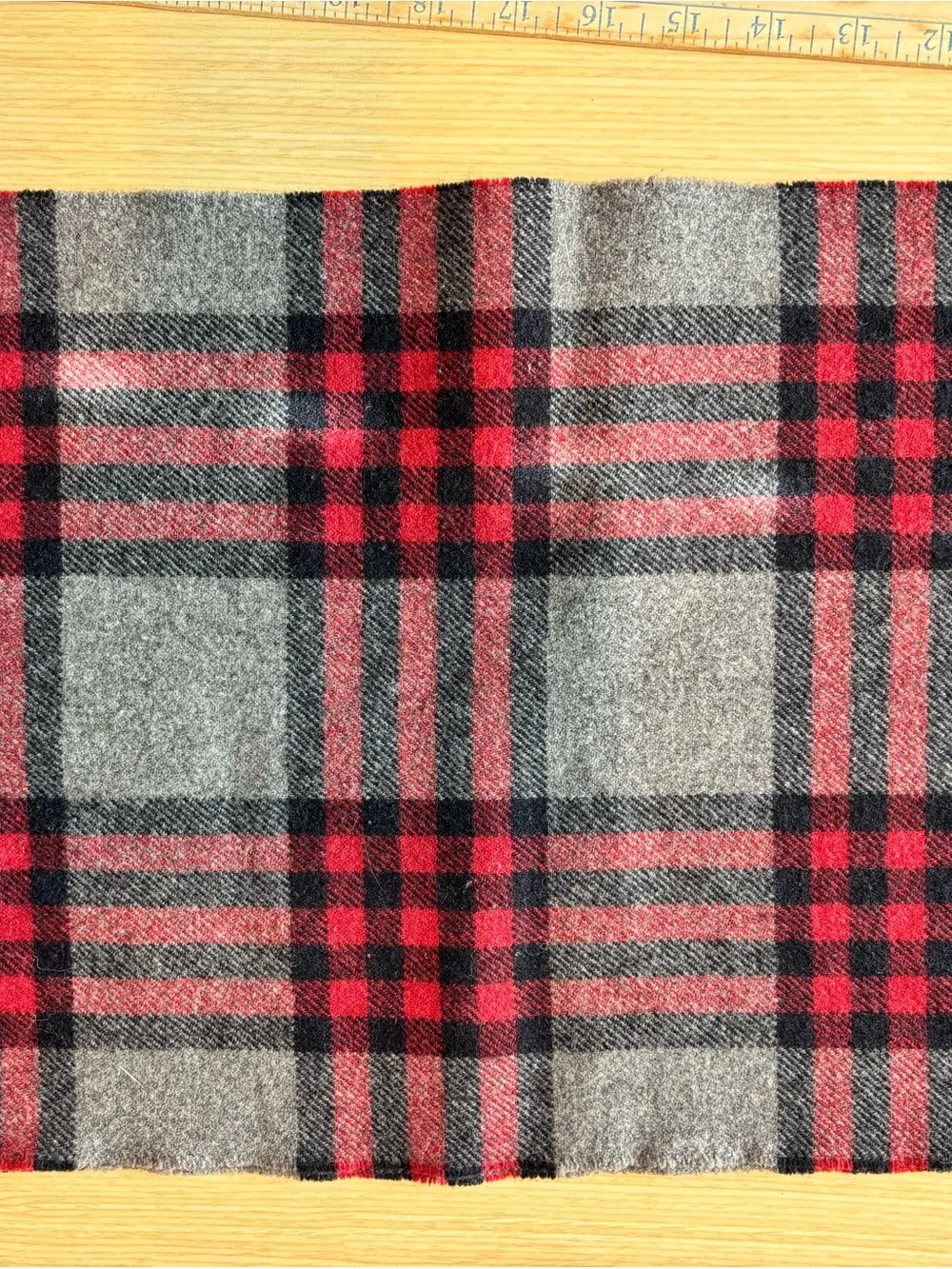 Vintage Pendleton 100% Virgin Wool Scarf Gray Red Plaid Fringed Muffler
